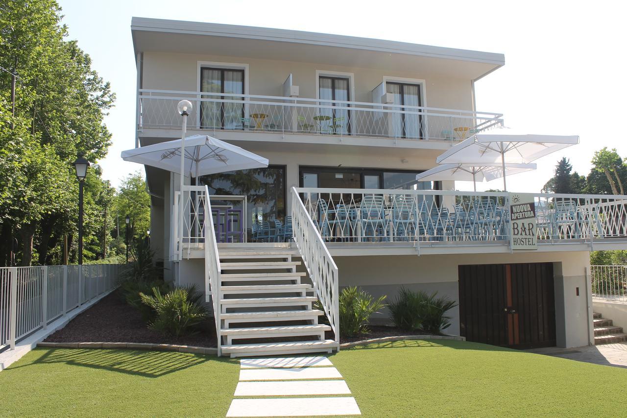 Lake Garda Beach Hostel Padenghe sul Garda Luaran gambar